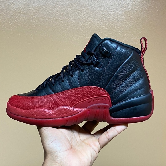 2025 Air Jordan 12 Retro “Flu Game” Size 7 - Picture 8 of 17